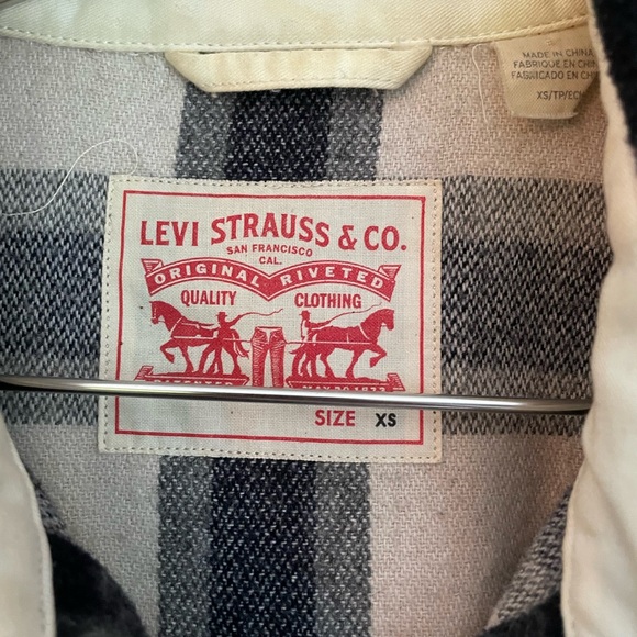 Vintage Levi Strauss Flannel Shacket - Picture 2 of 2